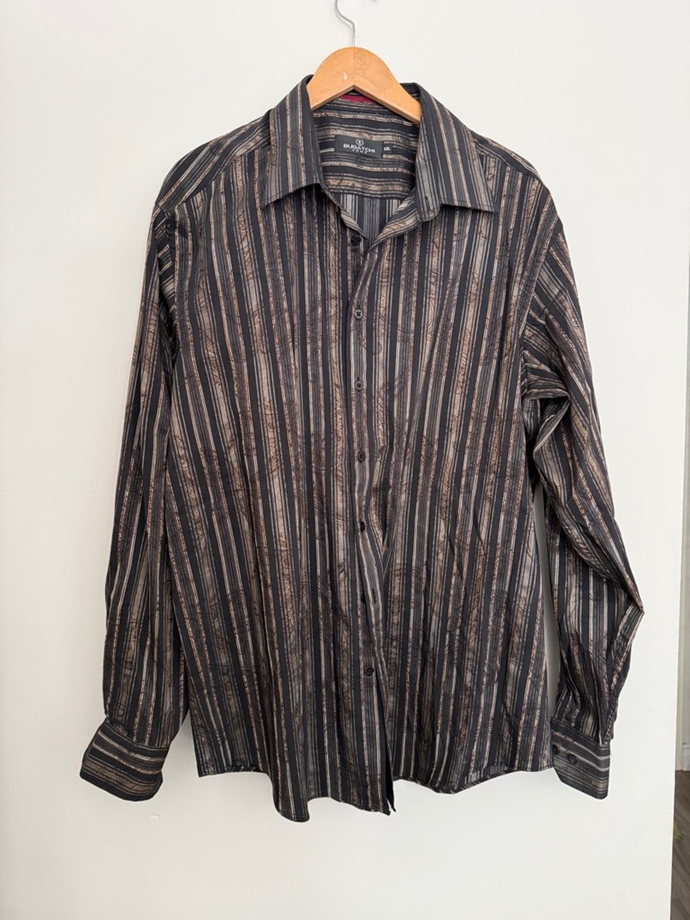 Bugatchi Men's Vertical Striped Dress Shirt in Black and Brown